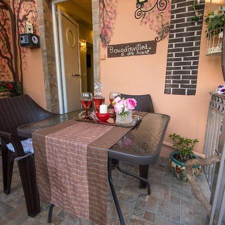 Bougainvillea House 1 Каламата Экстерьер фото